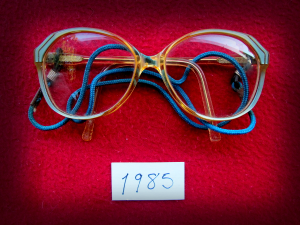 Gafas, lentes, anteojos o espejuelos